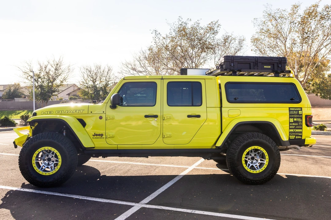 2023 Jeep JT Gladiator - Image 3 of 31