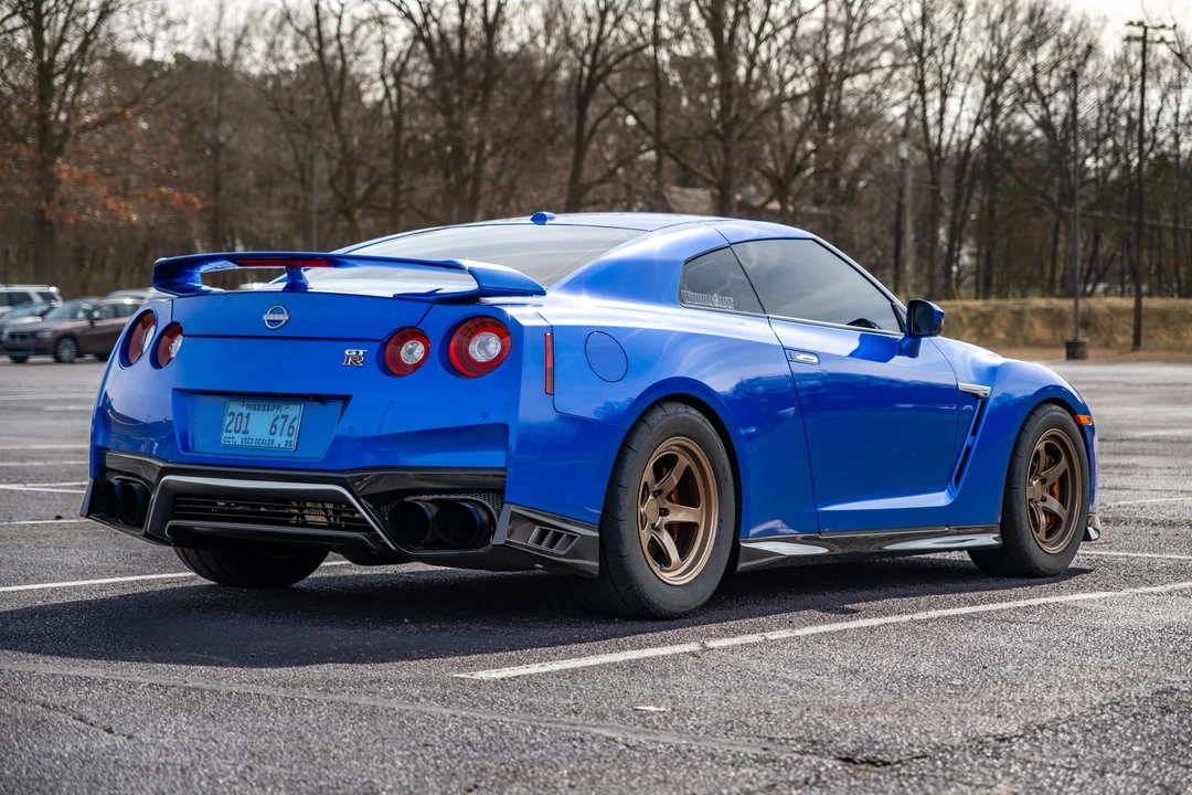 2023 Nissan R35 GT-R Premium - Image 9 of 31