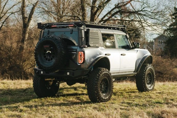 2024 Ford Bronco 6th Gen - Image 2 of 8