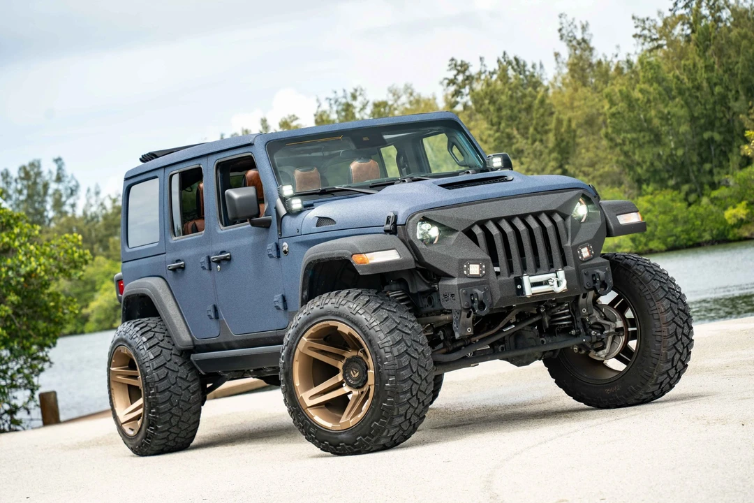 2024 Jeep JL Wrangler - Image 14 of 31
