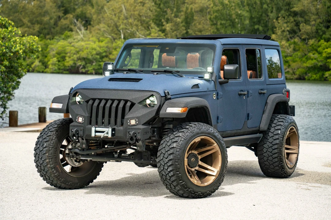 2024 Jeep JL Wrangler - Image 4 of 31