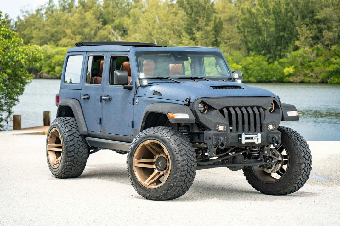 2024 Jeep JL Wrangler - Image 19 of 31
