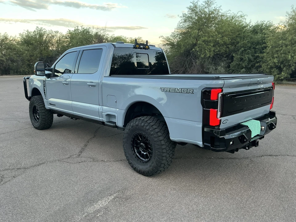 2025 Ford Super Duty 5th Gen - Image 18 of 31