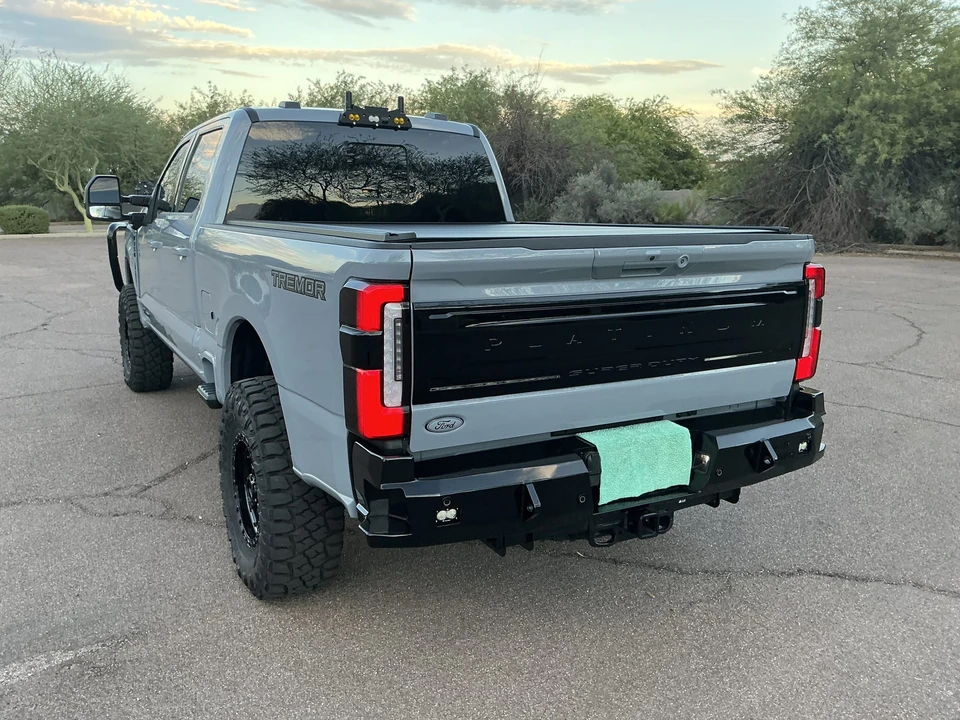 2025 Ford Super Duty 5th Gen - Image 19 of 31