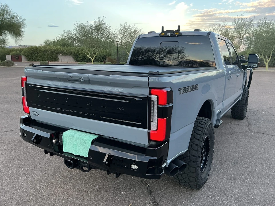 2025 Ford Super Duty 5th Gen - Image 23 of 31