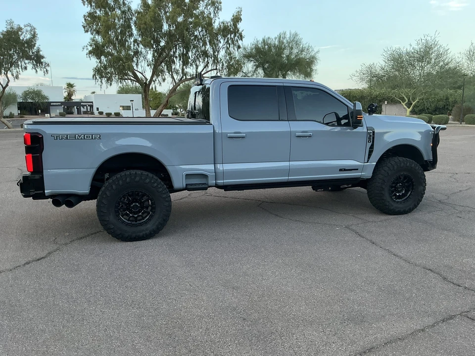 2025 Ford Super Duty 5th Gen - Image 30 of 31