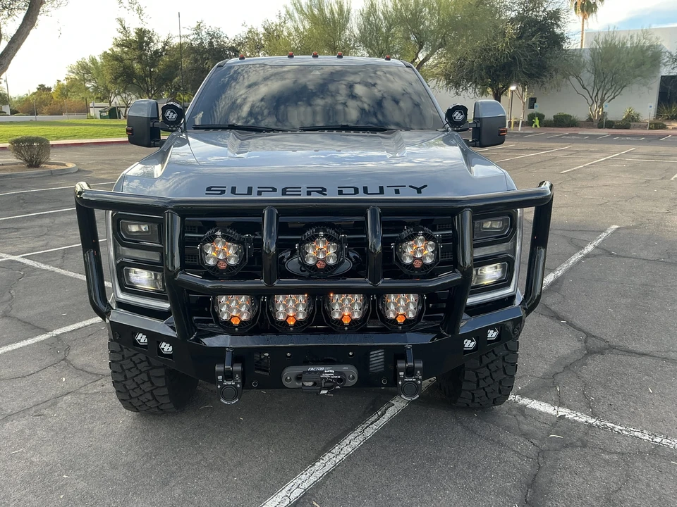 2025 Ford Super Duty 5th Gen - Image 8 of 31