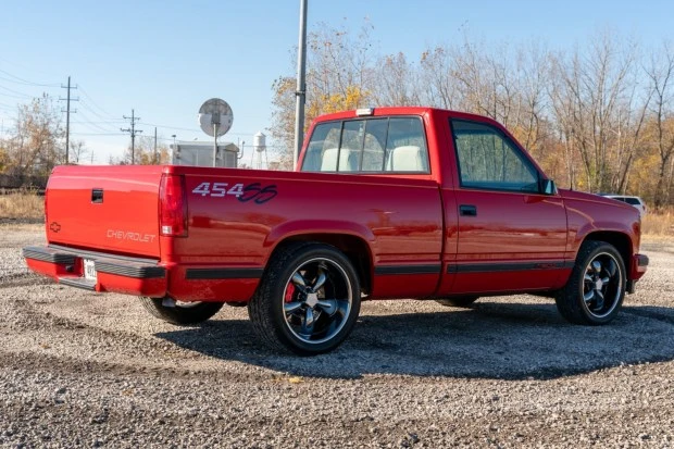 1993 Chevrolet 454 SS - Image 2 of 9