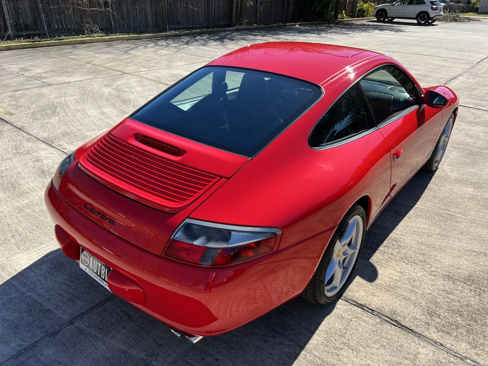 2002 Porsche 996 Carrera - Image 10 of 31