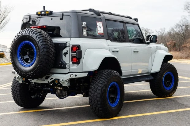 2022 Ford Bronco Raptor 6th Gen - Image 2 of 7