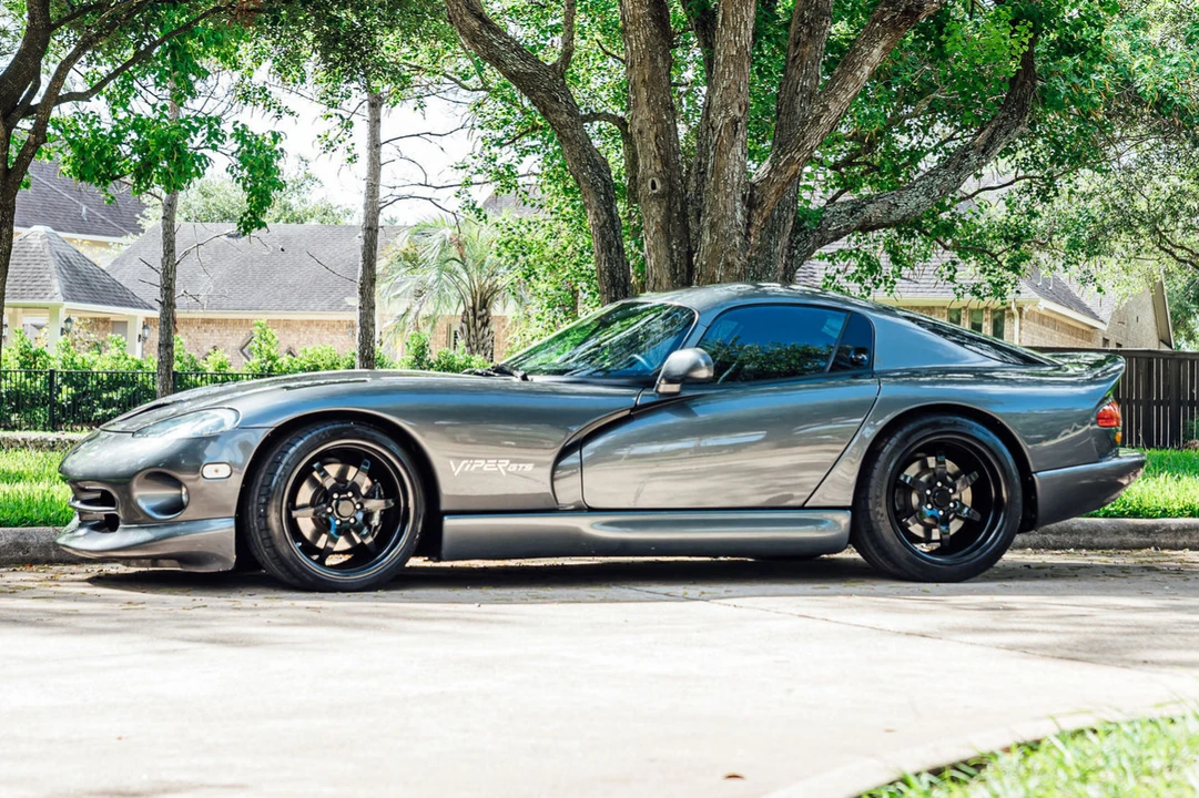 2002 Dodge Viper GTS 2nd Gen - Image 3 of 31