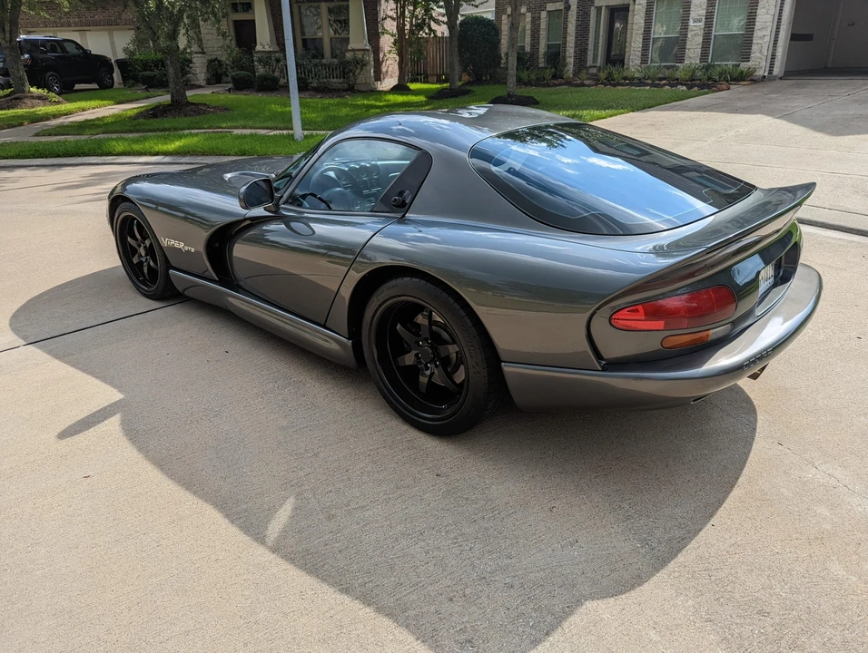 2002 Dodge Viper GTS 2nd Gen - Image 7 of 31