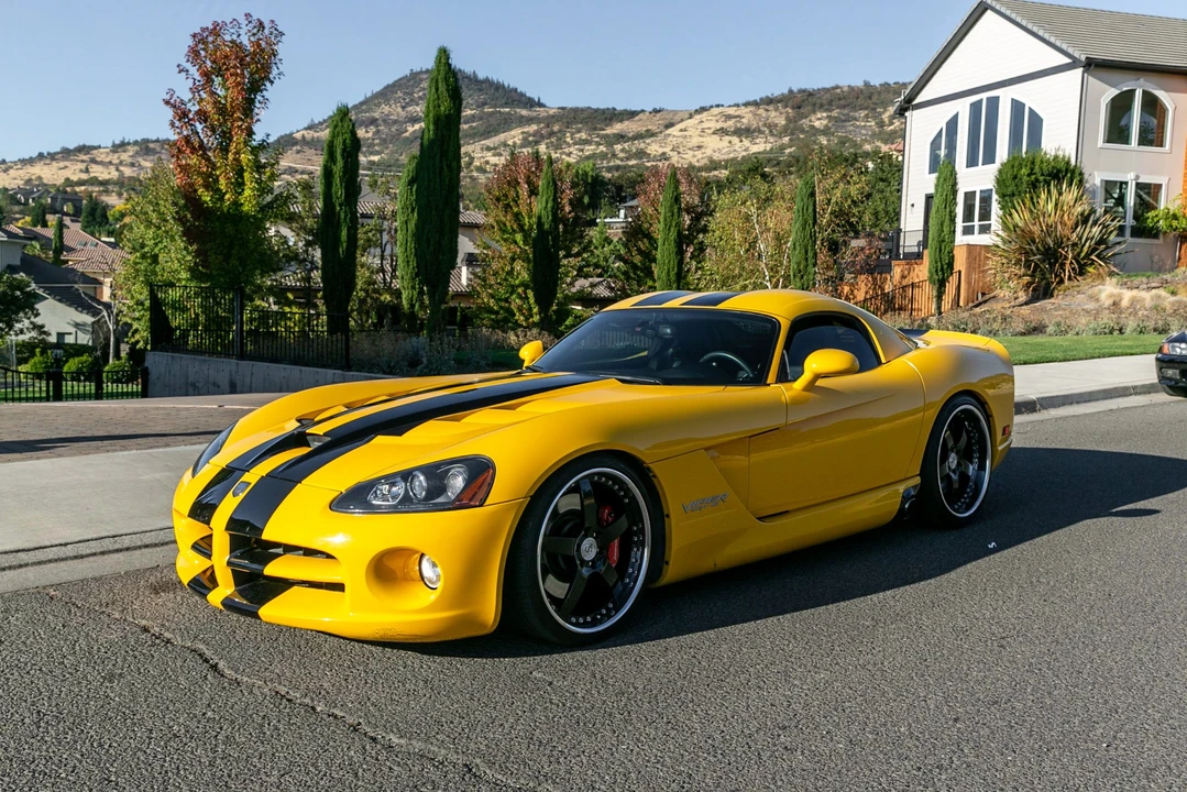 2006 Dodge Viper 3rd Gen - Image 2 of 31