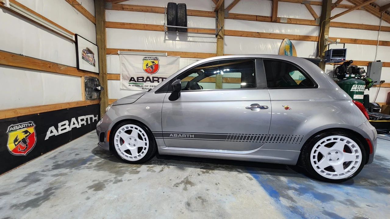 2018 Fiat Abarth 500 - Image 13 of 31