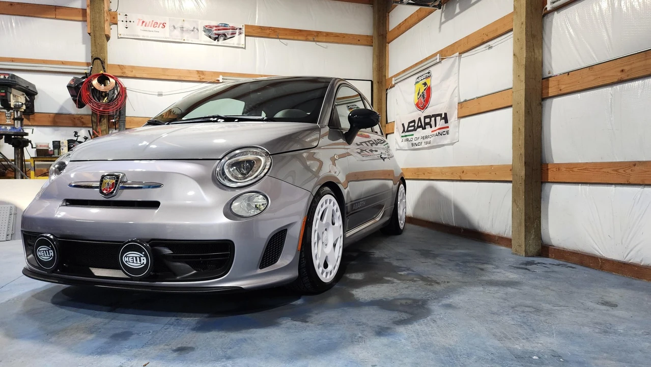 2018 Fiat Abarth 500 - Image 4 of 31