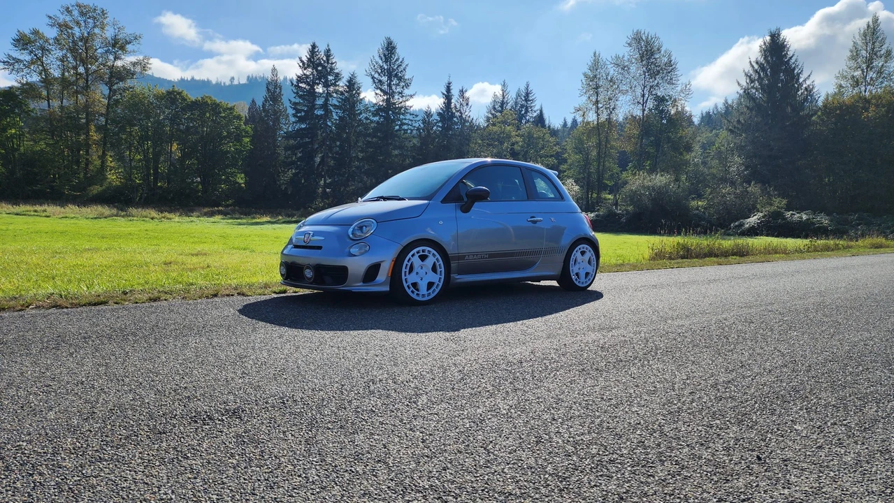 2018 Fiat Abarth 500 - Image 24 of 31