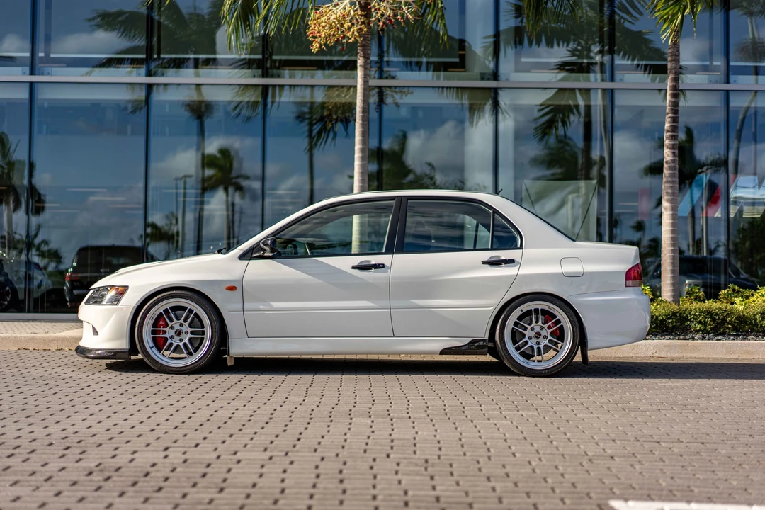 2005 Mitsubishi Lancer Evolution VIII 7th Gen - Image 11 of 31