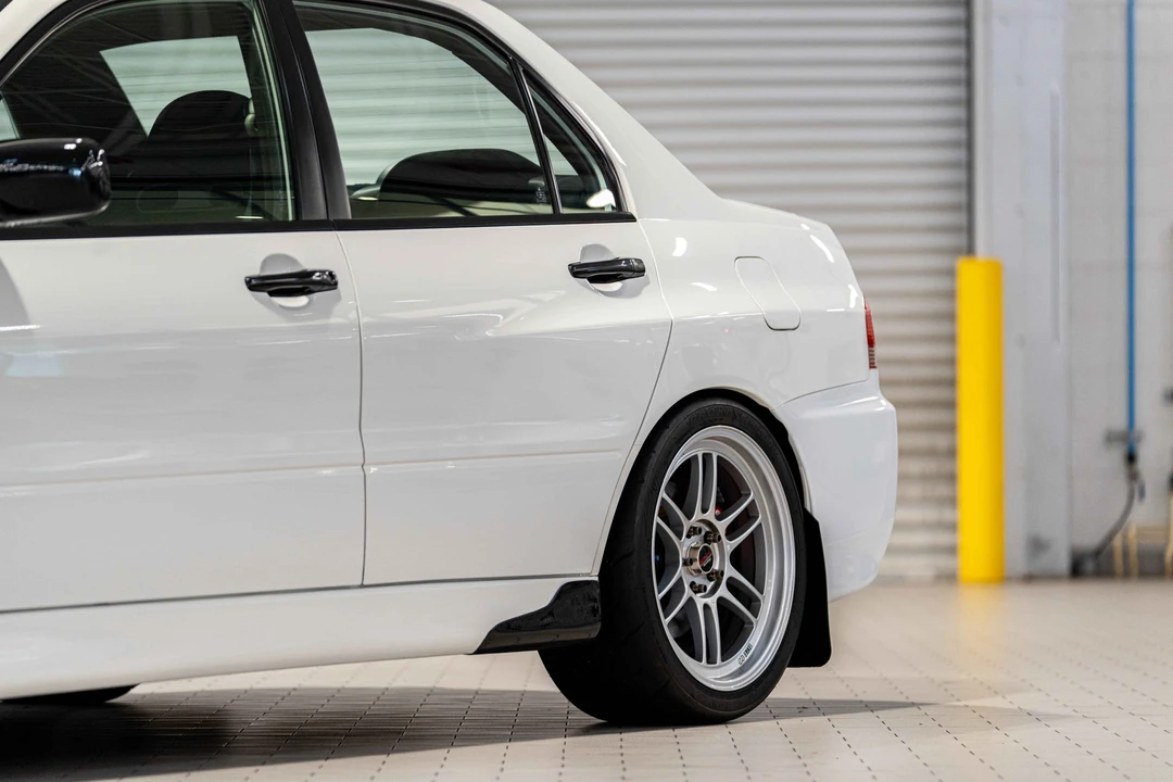 2005 Mitsubishi Lancer Evolution VIII 7th Gen - Image 24 of 31