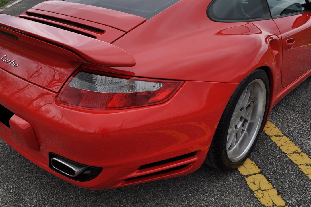 2007 Porsche 997 Turbo - Image 18 of 31