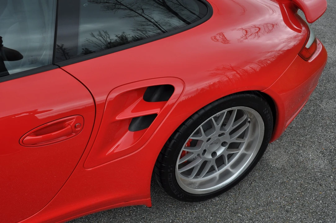 2007 Porsche 997 Turbo - Image 27 of 31