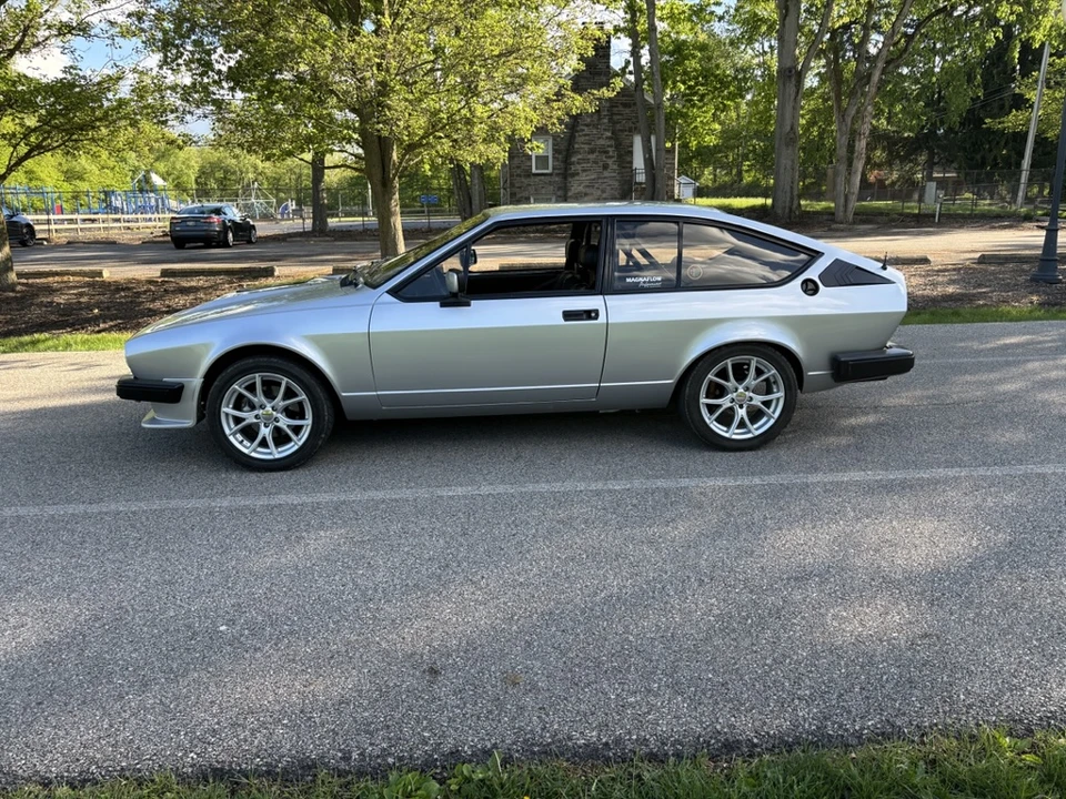 1983 Alfa Romeo Alfetta GT - Image 8 of 31