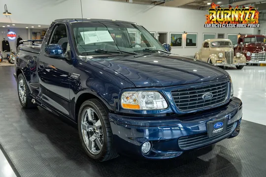 2002 Ford F-150 SVT Lightning