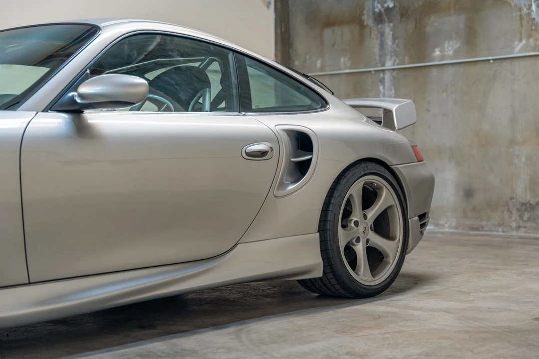 2001 Porsche 996 Turbo - Image 16 of 31