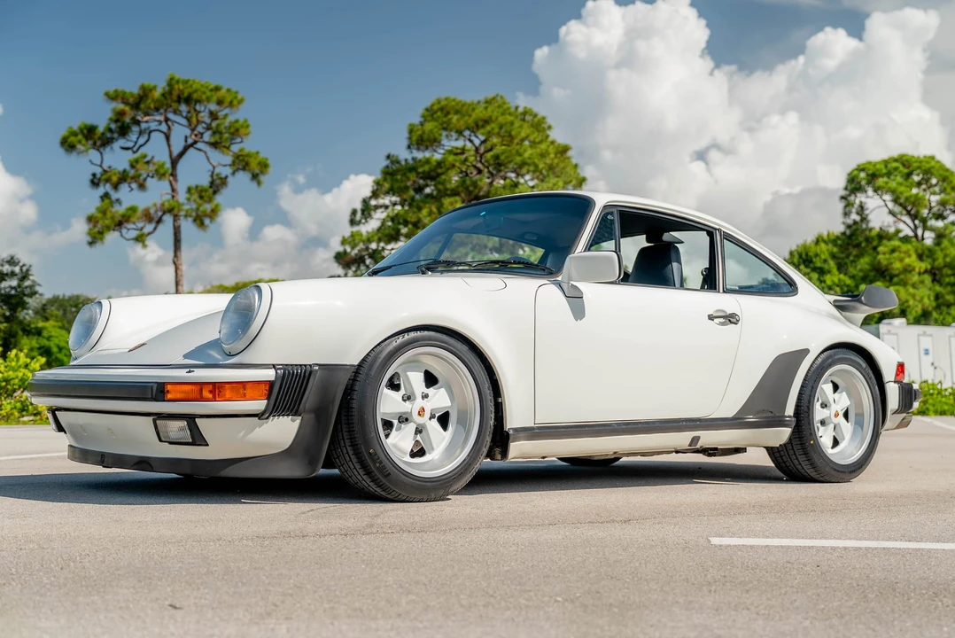 1989 Porsche 930 Turbo - Image 2 of 31