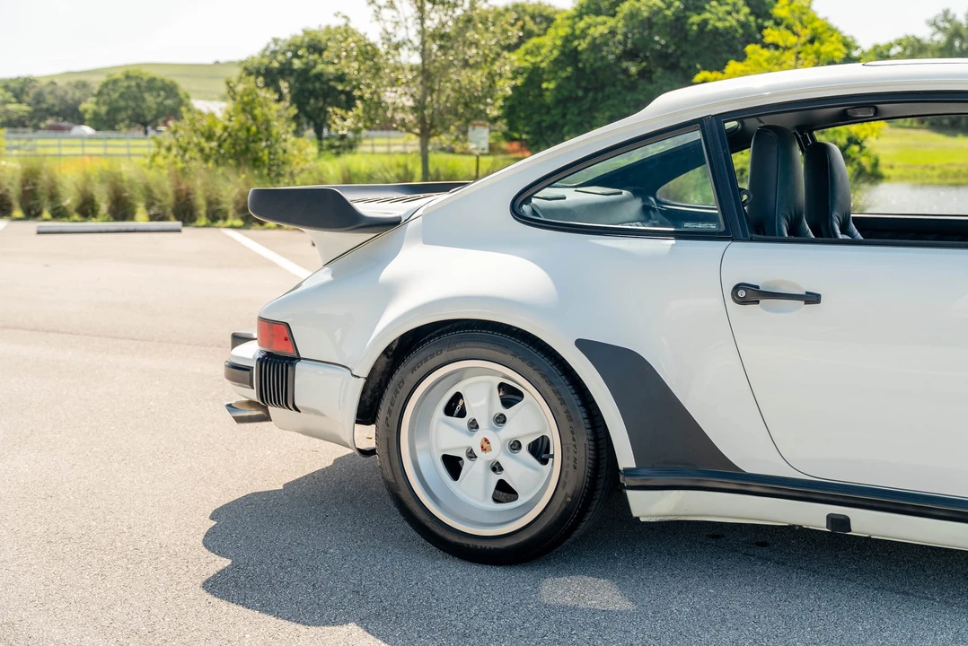 1989 Porsche 930 Turbo - Image 27 of 31