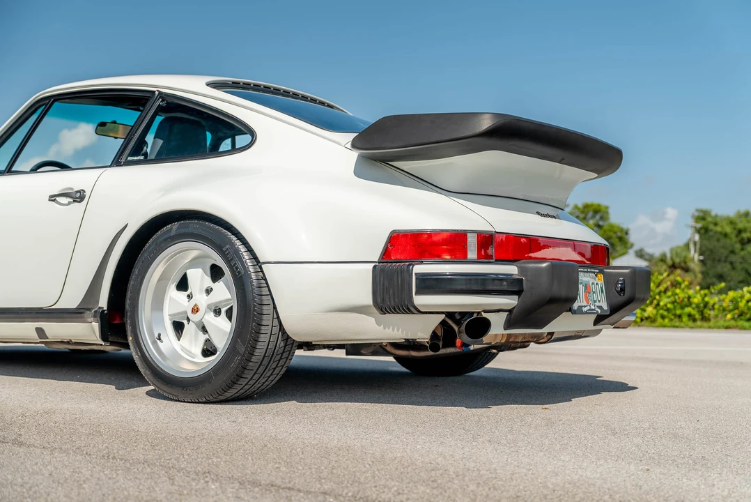1989 Porsche 930 Turbo - Image 20 of 31