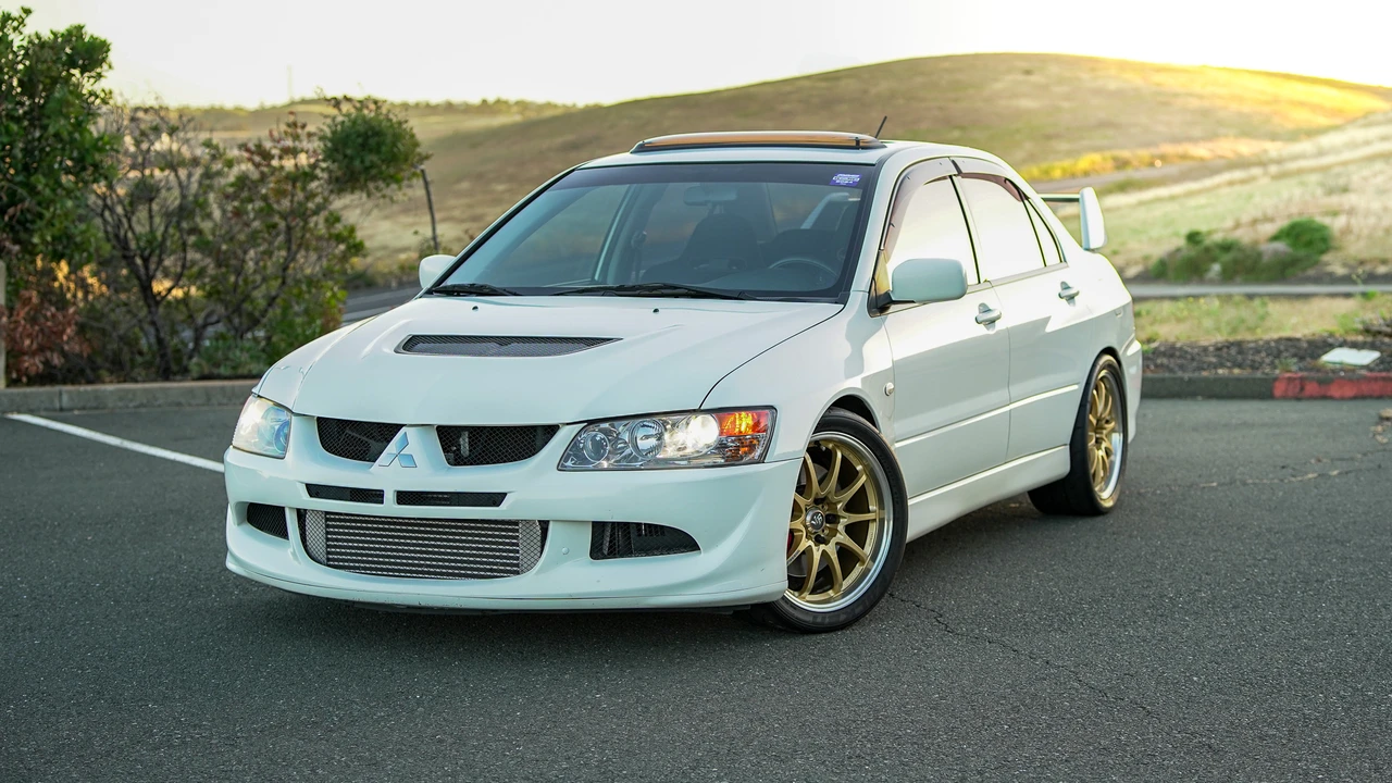 2003 Mitsubishi Lancer Evolution VIII 7th Gen - Image 2 of 31