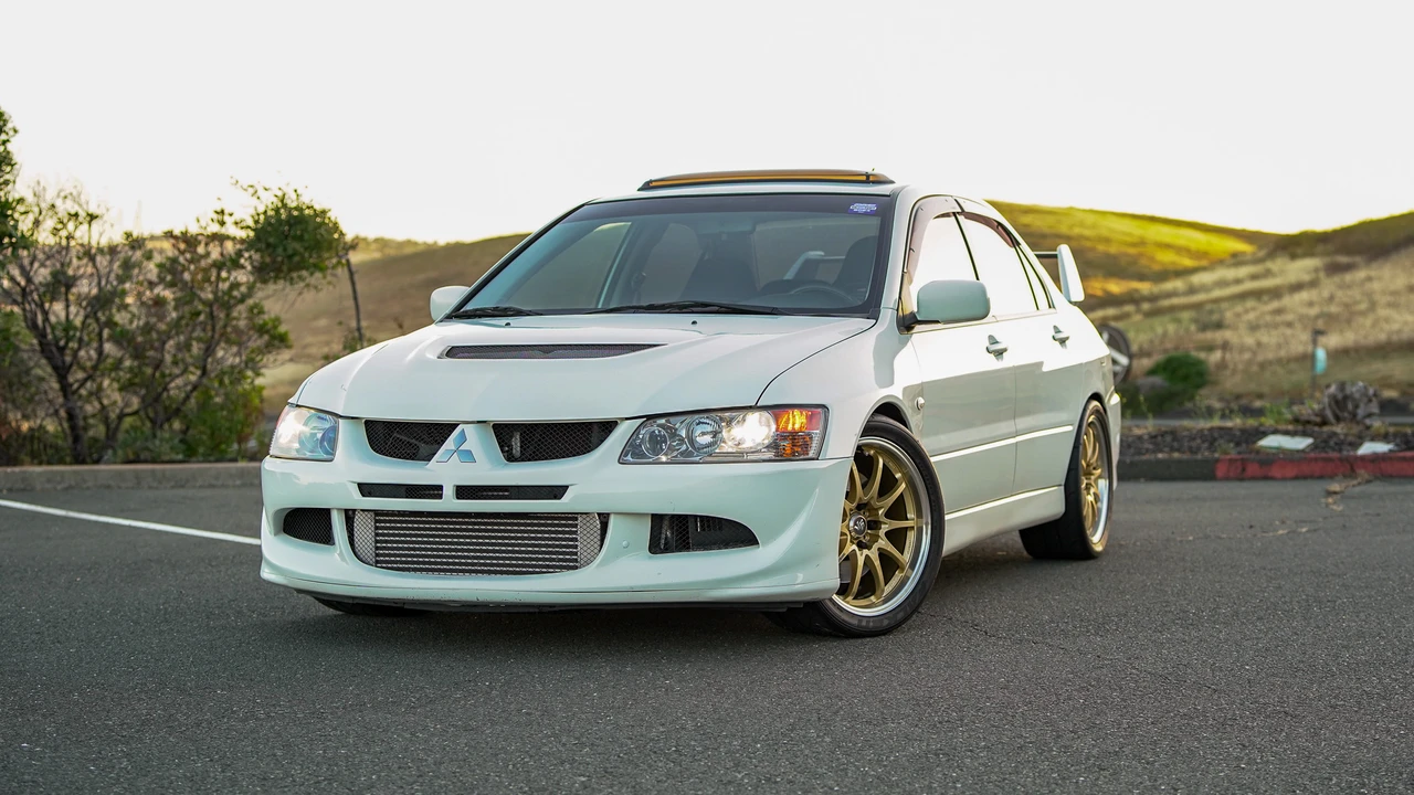 2003 Mitsubishi Lancer Evolution VIII 7th Gen - Image 3 of 31