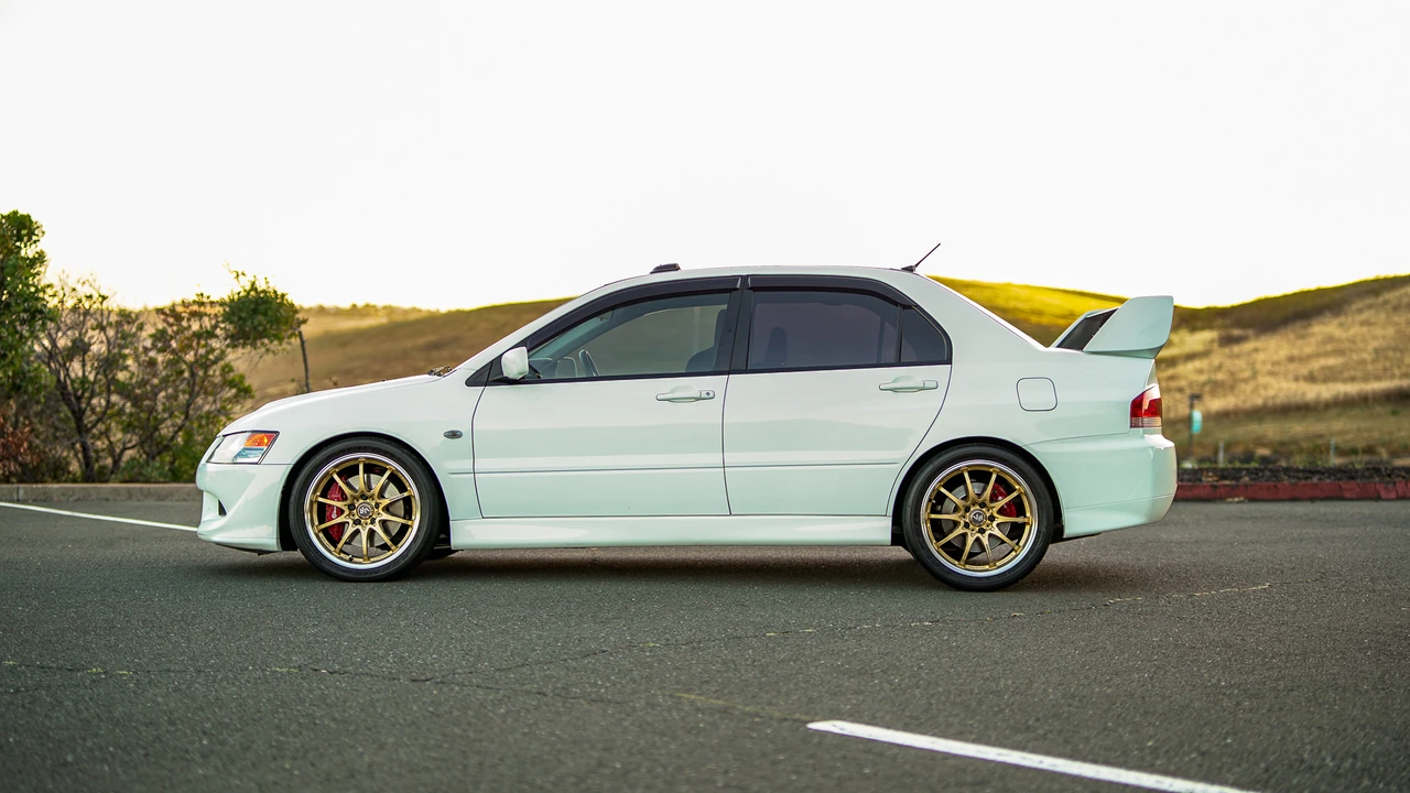 2003 Mitsubishi Lancer Evolution VIII 7th Gen - Image 14 of 31
