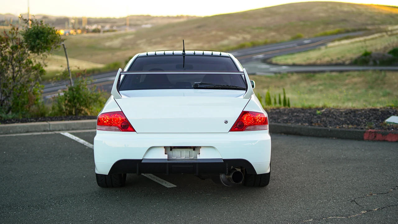 2003 Mitsubishi Lancer Evolution VIII 7th Gen - Image 30 of 31