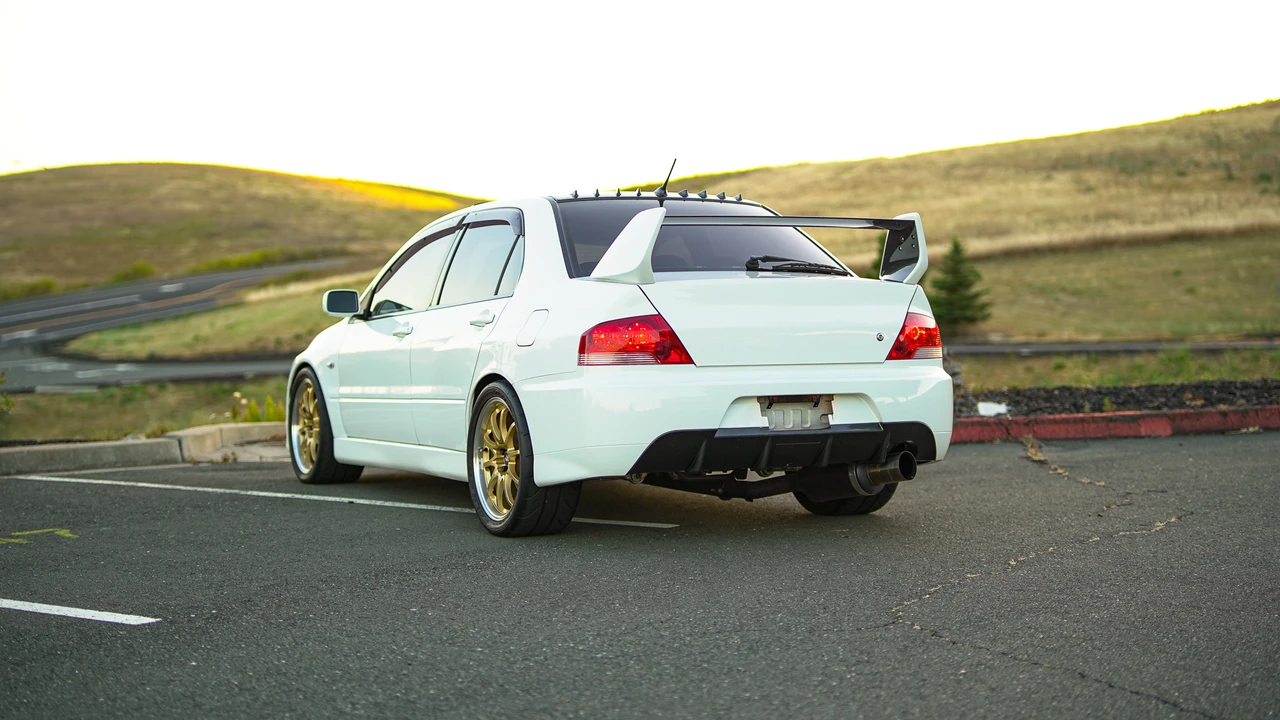 2003 Mitsubishi Lancer Evolution VIII 7th Gen - Image 25 of 31