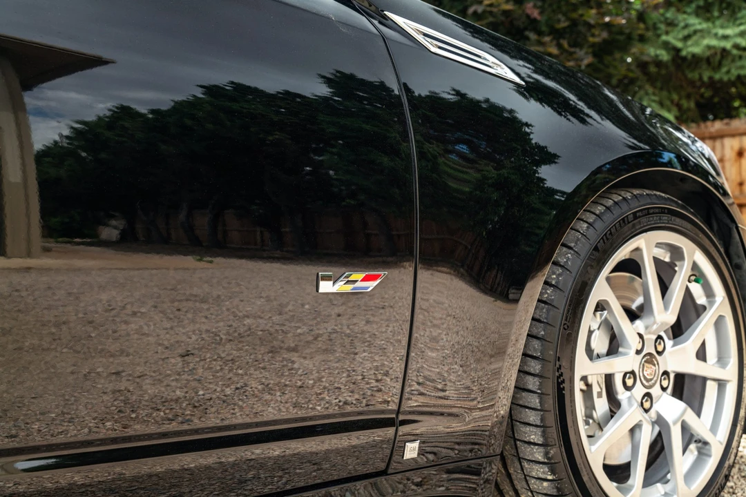 2009 Cadillac CTS-V 2nd Gen - Image 26 of 31
