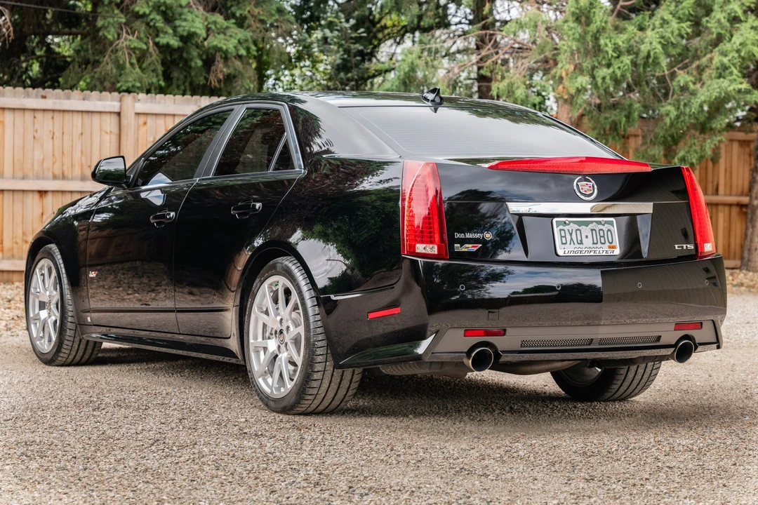 2009 Cadillac CTS-V 2nd Gen - Image 4 of 31