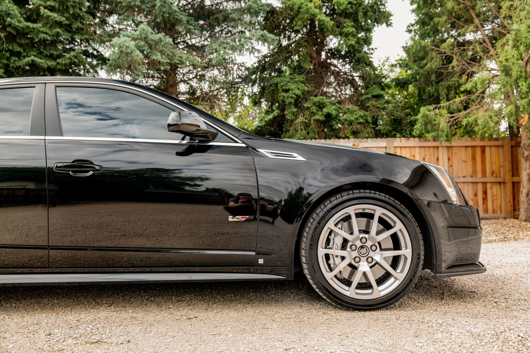 2009 Cadillac CTS-V 2nd Gen - Image 13 of 31
