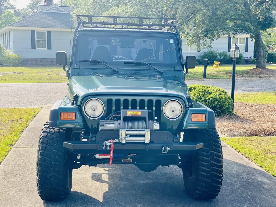 2000 Jeep TJ Wrangler - Image 9 of 31