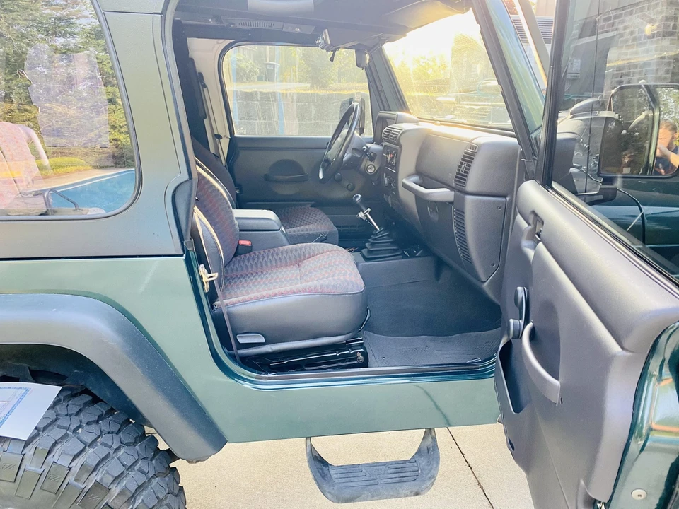 2000 Jeep TJ Wrangler - Image 26 of 31
