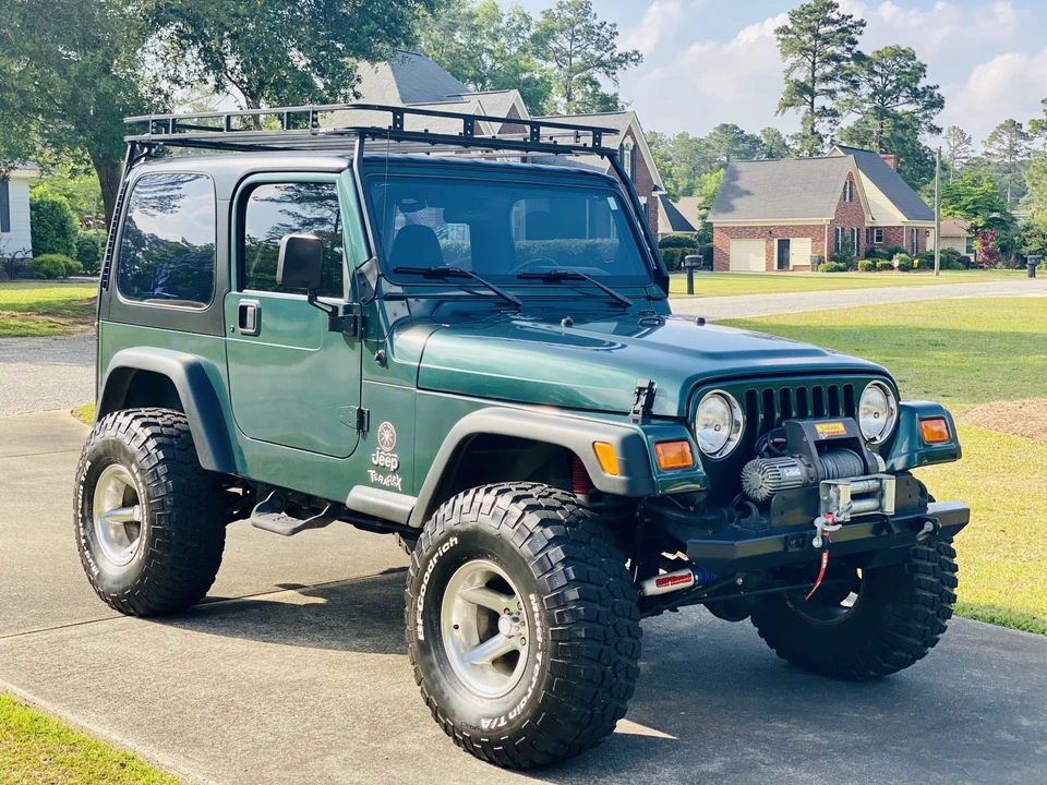 2000 Jeep TJ Wrangler - Image 2 of 31