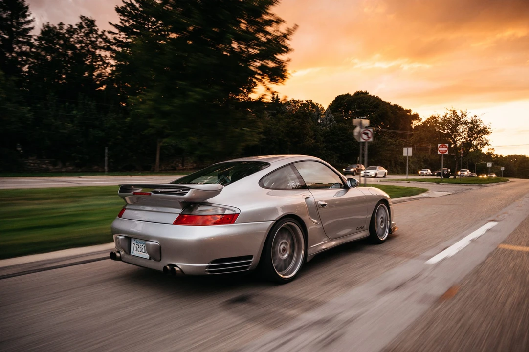 2003 Porsche 996 Turbo - Image 7 of 31