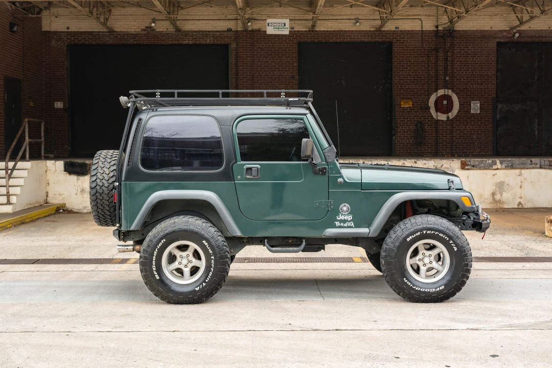 2000 Jeep TJ Wrangler - Image 5 of 31