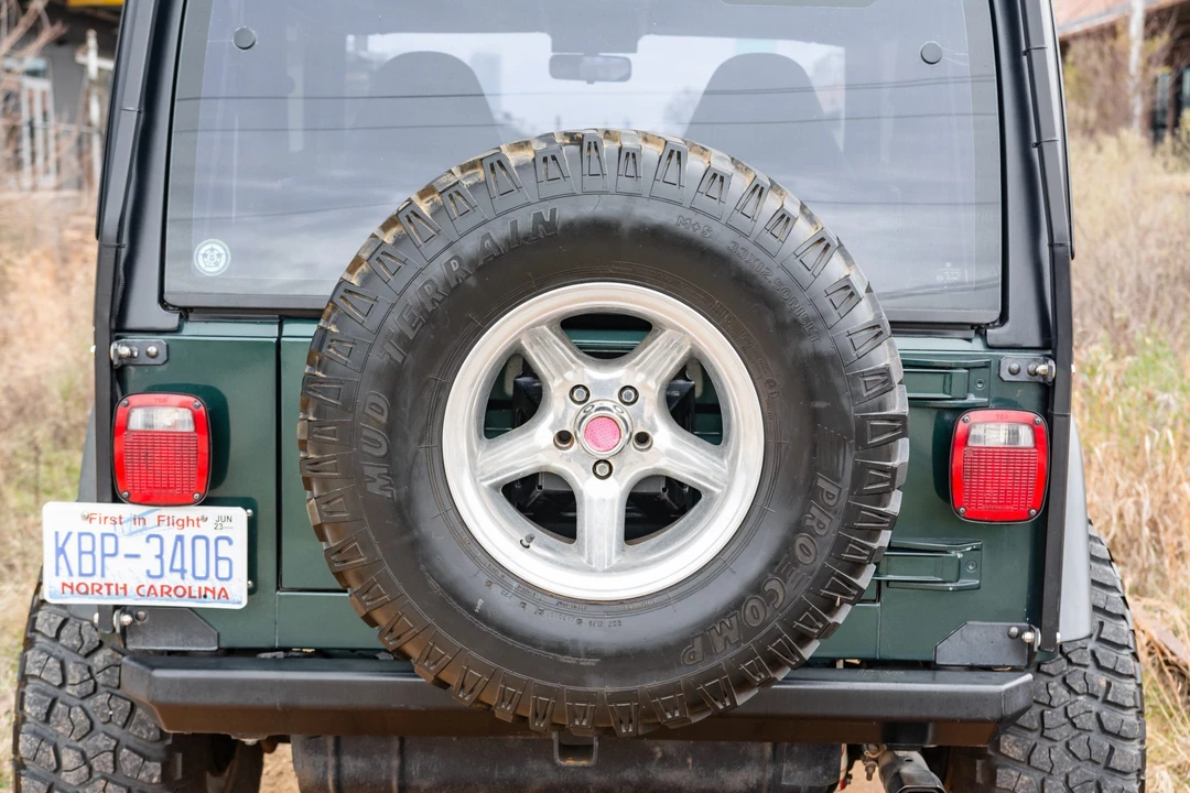 2000 Jeep TJ Wrangler - Image 11 of 31