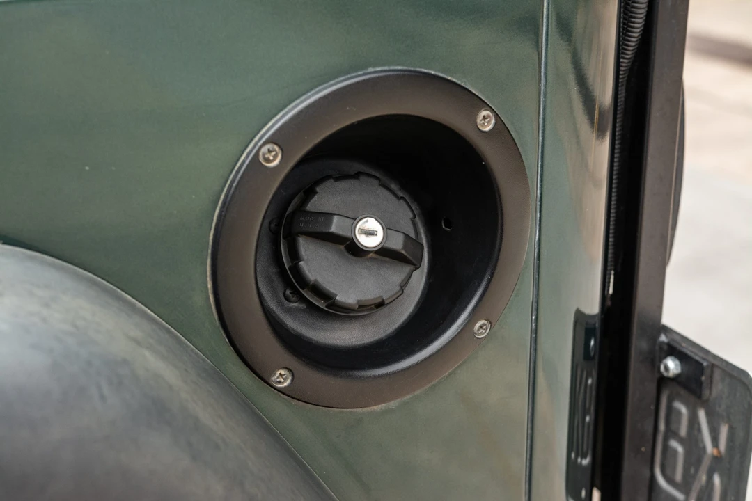 2000 Jeep TJ Wrangler - Image 26 of 31