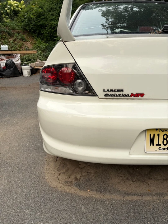 2006 Mitsubishi Lancer Evolution IX 8th Gen - Image 18 of 31