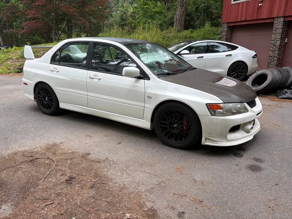 2006 Mitsubishi Lancer Evolution IX 8th Gen - Image 2 of 31