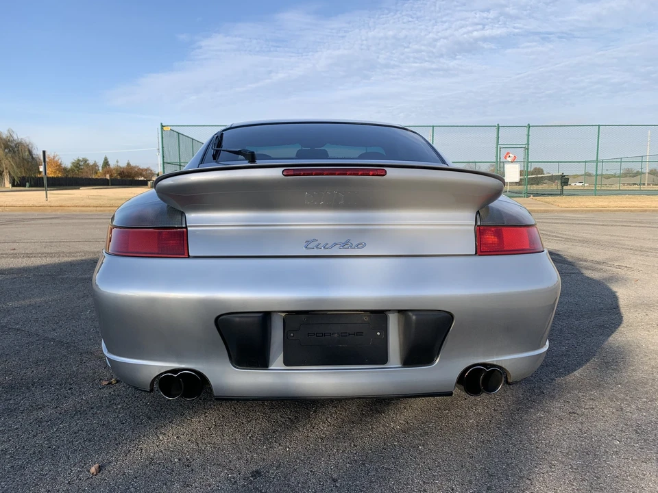 2001 Porsche 996 Turbo - Image 9 of 31