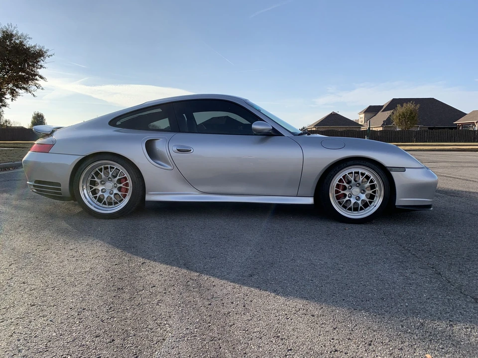 2001 Porsche 996 Turbo - Image 5 of 31