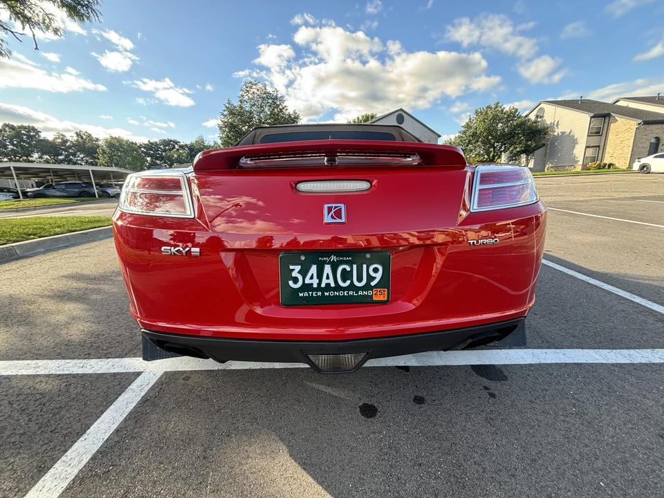 2008 Saturn Sky Red Line - Image 19 of 31